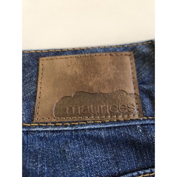 Maurices Women 0 Reg Low Rise Double Button Flare Leg Whiskered Fading Y2K - Picture 9 of 10